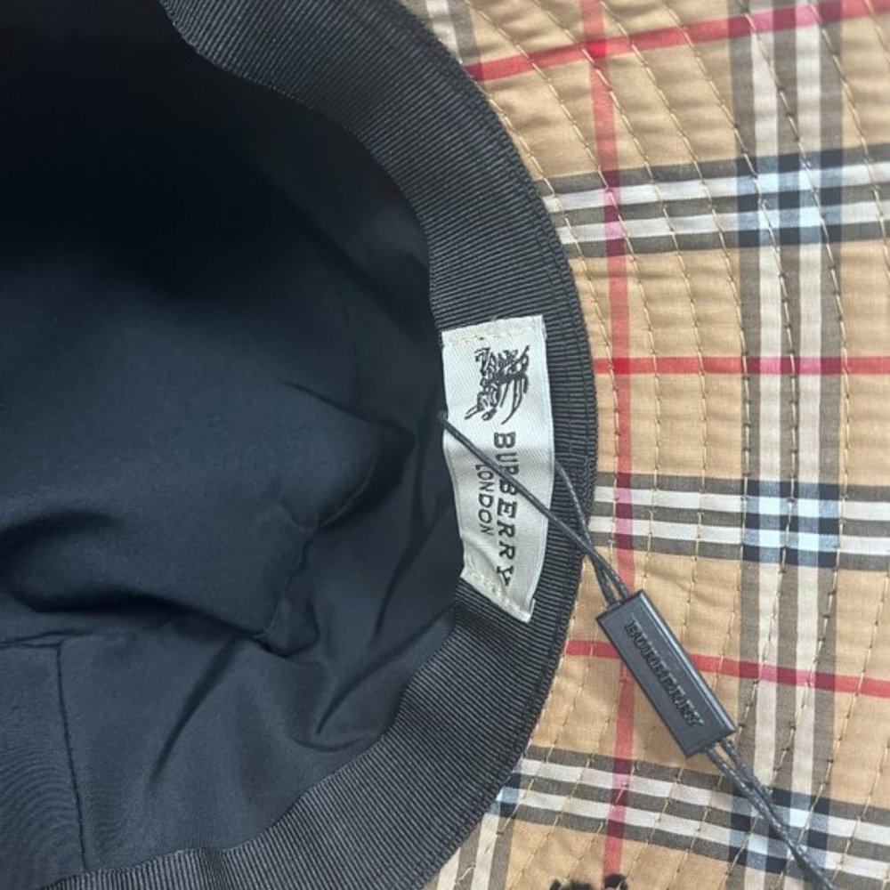 Burberry Hat - Picture 3 of 3